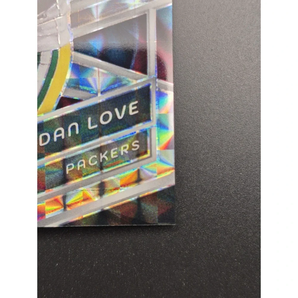 2024 Panini Spectra Jordan Love #41 Interstellar Prizm /60 Green Bay Packers